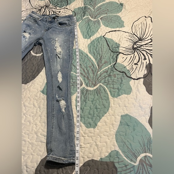 • Vanilla Star Mid Rise Pearl Skinny Jeans New Without Tags - Picture 11 of 13